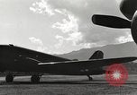 Standbild C-47 Flugzeuge Birma, 1944, aus Sekunde 13 historischem Filmmaterial Videoclip 65675061653