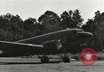 Standbild C-47 Flugzeuge Birma, 1944, aus Sekunde 30 historischem Filmmaterial Videoclip 65675061653