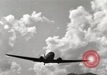 Standbild C-47 Flugzeuge Birma, 1944, aus Sekunde 55 historischem Filmmaterial Videoclip 65675061653