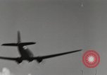 Standbild C-47 Flugzeuge Birma, 1944, aus Sekunde 57 historischem Filmmaterial Videoclip 65675061653