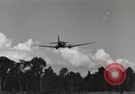 Standbild C-47 Flugzeuge Birma, 1944, aus Sekunde 58 historischem Filmmaterial Videoclip 65675061653