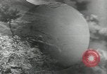 Standbild Taktische Atomwaffen Der Us-Armee United States USA, 1956, aus Sekunde 33 historischem Filmmaterial Videoclip 65675061659