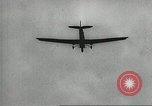 Standbild Kurze Geschichte der Fallschirme Europa, 1940, aus Sekunde 37 historischem Filmmaterial Videoclip 65675061683
