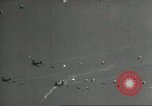 Standbild US Army Fallschirmjäger Ausbildung United States USA, 1941, aus Sekunde 13 historischem Filmmaterial Videoclip 65675061684