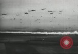 Standbild US Army Fallschirmjäger Ausbildung United States USA, 1941, aus Sekunde 29 historischem Filmmaterial Videoclip 65675061684