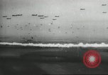 Standbild US Army Fallschirmjäger Ausbildung United States USA, 1941, aus Sekunde 32 historischem Filmmaterial Videoclip 65675061684