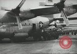 Image Nous manoeuvres de parachutage aéroportée United States USA, 1962, de la seconde 5 séquences d'archives historiques vidéo 65675061690
