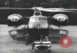 Image Nous manoeuvres de parachutage aéroportée United States USA, 1962, de la seconde 12 séquences d'archives historiques vidéo 65675061690