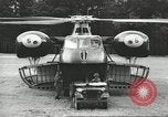 Image Nous manoeuvres de parachutage aéroportée United States USA, 1962, de la seconde 15 séquences d'archives historiques vidéo 65675061690