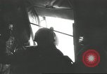 Image Nous manoeuvres de parachutage aéroportée United States USA, 1962, de la seconde 30 séquences d'archives historiques vidéo 65675061690
