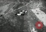 Image l'équipe de parachutistes de l'Armée américaine United States USA, 1962, de la seconde 6 séquences d'archives historiques vidéo 65675061691