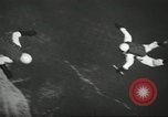 Image l'équipe de parachutistes de l'Armée américaine United States USA, 1962, de la seconde 55 séquences d'archives historiques vidéo 65675061691