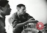 Standbild USA Soldaten Vietnam, 1964, aus Sekunde 60 historischem Filmmaterial Videoclip 65675061696
