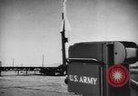 Standbild Kapitän Audie Murphy der 36th Division Texas National Guard Korea, 1950, aus Sekunde 6 historischem Filmmaterial Videoclip 65675061702