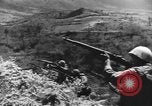 Standbild Kapitän Audie Murphy der 36th Division Texas National Guard Korea, 1950, aus Sekunde 29 historischem Filmmaterial Videoclip 65675061702