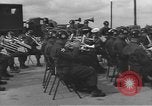 Immagine di Terza Divisione di fanteria si discosta dalla Corea al ritorno a casa New Orleans Louisiana USA, 1954, secondo 21 filmato di repertorio 65675061715