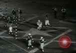 Image match de football Chicago Illinois USA, 1960, de la seconde 23 séquences d'archives historiques vidéo 65675061724