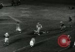 Image match de football Chicago Illinois USA, 1960, de la seconde 29 séquences d'archives historiques vidéo 65675061724