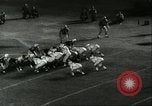 Image match de football Chicago Illinois USA, 1960, de la seconde 31 séquences d'archives historiques vidéo 65675061724