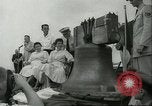 Immagine di Filadelfia la Liberty Bell e la replica Texas United States USA, 1960, secondo 55 filmato di repertorio 65675061731