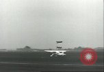 Standbild Flugzeuge Thompson Trophy 1935 Cleveland Ohio USA, 1935, aus Sekunde 8 historischem Filmmaterial Videoclip 65675061735
