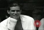 Standbild USA Boxer New York United States USA, 1935, aus Sekunde 7 historischem Filmmaterial Videoclip 65675061736
