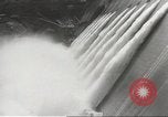 Immagine di Grand Coulee dam Washington State United States USA, 1942, secondo 26 filmato di repertorio 65675061757
