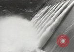 Immagine di Grand Coulee dam Washington State United States USA, 1942, secondo 27 filmato di repertorio 65675061757