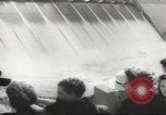 Immagine di Grand Coulee dam Washington State United States USA, 1942, secondo 38 filmato di repertorio 65675061757