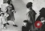 Immagine di Donne americane i lavoratori di guerra United States USA, 1942, secondo 10 filmato di repertorio 65675061759