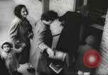 Immagine di Donne americane i lavoratori di guerra United States USA, 1942, secondo 12 filmato di repertorio 65675061759