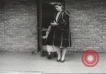 Immagine di Donne americane i lavoratori di guerra United States USA, 1942, secondo 58 filmato di repertorio 65675061759