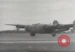 Immagine di Stati Uniti bombardieri Canada, 1942, secondo 10 filmato di repertorio 65675061760