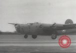 Immagine di Stati Uniti bombardieri Canada, 1942, secondo 11 filmato di repertorio 65675061760