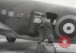 Immagine di Stati Uniti bombardieri Canada, 1942, secondo 17 filmato di repertorio 65675061760