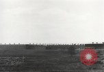 Immagine di Materiale di guerra United States USA, 1942, secondo 47 filmato di repertorio 65675061762