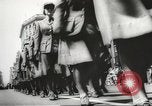 Immagine di Massiccia parata militare a New York durante la guerra mondiale 2 New York City USA, 1942, secondo 35 filmato di repertorio 65675061763