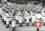 Immagine di Massiccia parata militare a New York durante la guerra mondiale 2 New York City USA, 1942, secondo 43 filmato di repertorio 65675061763