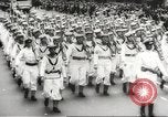 Immagine di Massiccia parata militare a New York durante la guerra mondiale 2 New York City USA, 1942, secondo 46 filmato di repertorio 65675061763