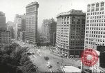 Immagine di Massiccia parata militare a New York durante la guerra mondiale 2 New York City USA, 1942, secondo 53 filmato di repertorio 65675061763