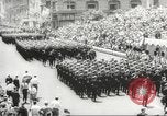 Immagine di Massiccia parata militare a New York durante la guerra mondiale 2 New York City USA, 1942, secondo 56 filmato di repertorio 65675061763