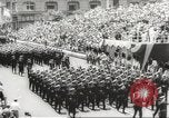 Immagine di Massiccia parata militare a New York durante la guerra mondiale 2 New York City USA, 1942, secondo 59 filmato di repertorio 65675061763