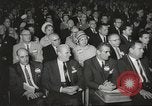 Standbild Präsident John F Kennedy Auszeichnungen behinderte Menschen Massachusetts United States USA, 1963, aus Sekunde 4 historischem Filmmaterial Videoclip 65675061766