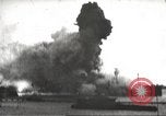 Standbild Angriff auf Pearl Harbor Pearl Harbor Hawaii USA, 1941, aus Sekunde 35 historischem Filmmaterial Videoclip 65675061768
