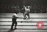 Standbild Boxing Tournament New York United States USA, 1965, aus Sekunde 17 historischem Filmmaterial Videoclip 65675061775