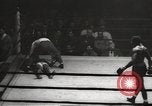 Standbild Boxing Tournament New York United States USA, 1965, aus Sekunde 35 historischem Filmmaterial Videoclip 65675061775