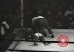 Standbild Boxing Tournament New York United States USA, 1965, aus Sekunde 37 historischem Filmmaterial Videoclip 65675061775