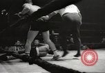Standbild Boxing Tournament New York United States USA, 1965, aus Sekunde 58 historischem Filmmaterial Videoclip 65675061775