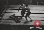 Standbild Boxing Tournament New York United States USA, 1965, aus Sekunde 59 historischem Filmmaterial Videoclip 65675061775