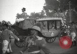 Standbild Queen Elizabeth Addis Ababa Äthiopien, 1965, aus Sekunde 55 historischem Filmmaterial Videoclip 65675061777